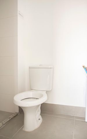 Apartamento à venda com 75m², 2 quartos e 1 vagaBanheiro da Suíte 1