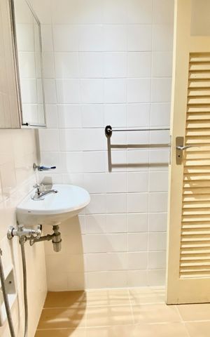Apartamento à venda com 146m², 3 quartos e 1 vaga Apartamento à venda com 146m², 3 quartos e 1 vagaBanheiro de serviço