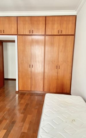 Apartamento à venda com 146m², 3 quartos e 1 vaga Apartamento à venda com 146m², 3 quartos e 1 vagaQuarto 1