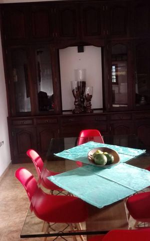 Casa de condomínio para alugar com 3500m², 5 quartos e 4 vagas Casa de condomínio para alugar com 3500m², 5 quartos e 4 vagasSala de jantar
