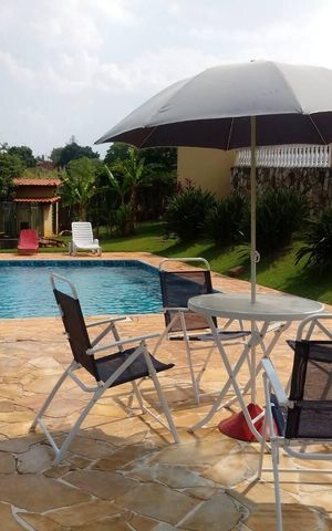 Casa de condomínio para alugar com 3500m², 5 quartos e 4 vagas Casa de condomínio para alugar com 3500m², 5 quartos e 4 vagasÁrea externa