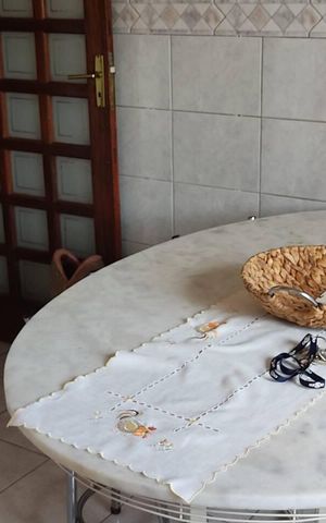 Casa de condomínio para alugar com 3500m², 5 quartos e 4 vagas Casa de condomínio para alugar com 3500m², 5 quartos e 4 vagasSala de jantar
