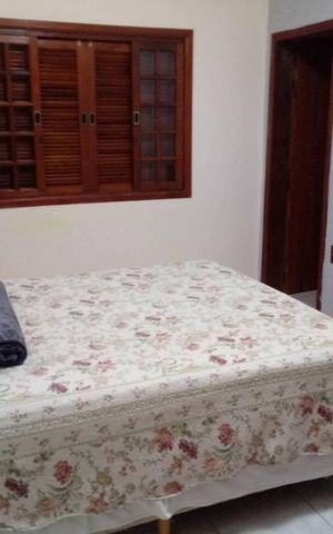 Casa de condomínio para alugar com 3500m², 5 quartos e 4 vagas Casa de condomínio para alugar com 3500m², 5 quartos e 4 vagasQuarto