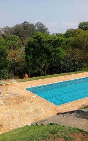 Casa de condomínio para alugar com 3500m², 5 quartos e 4 vagas Casa de condomínio para alugar com 3500m², 5 quartos e 4 vagasÁrea externa