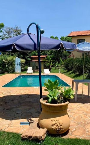 Casa de condomínio para alugar com 3500m², 5 quartos e 4 vagas Casa de condomínio para alugar com 3500m², 5 quartos e 4 vagasÁrea externa