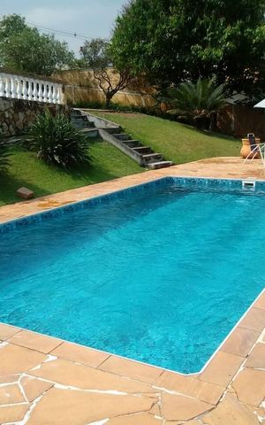 Casa de condomínio para alugar com 3500m², 5 quartos e 4 vagas Casa de condomínio para alugar com 3500m², 5 quartos e 4 vagasÁrea externa
