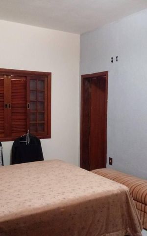 Casa de condomínio para alugar com 3500m², 5 quartos e 4 vagas Casa de condomínio para alugar com 3500m², 5 quartos e 4 vagasQuarto