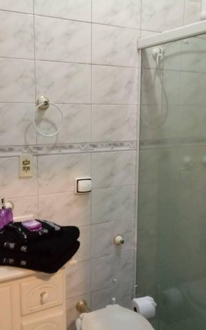 Casa de condomínio para alugar com 3500m², 5 quartos e 4 vagas Casa de condomínio para alugar com 3500m², 5 quartos e 4 vagasBanheiro