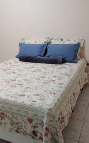Casa de condomínio para alugar com 3500m², 5 quartos e 4 vagas Casa de condomínio para alugar com 3500m², 5 quartos e 4 vagasQuarto