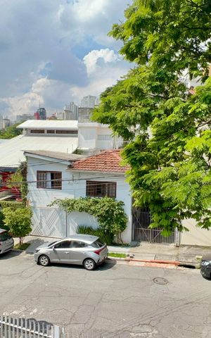 Casa para alugar com 256m², 3 quartos e 4 vagas Casa para alugar com 256m², 3 quartos e 4 vagasVaranda da Suite