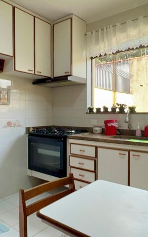 Casa para alugar com 256m², 3 quartos e 4 vagas Casa para alugar com 256m², 3 quartos e 4 vagasCozinha