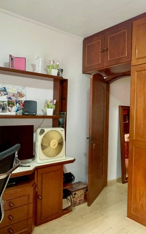 Casa para alugar com 256m², 3 quartos e 4 vagas Casa para alugar com 256m², 3 quartos e 4 vagasQuarto 2