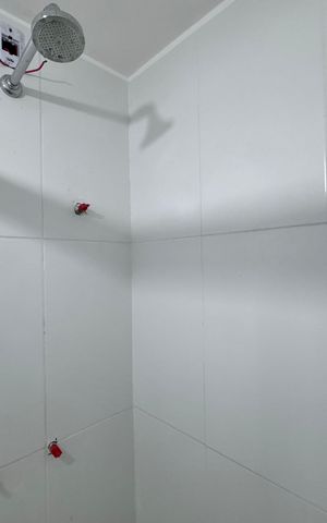 Apartamento à venda com 58m², 2 quartos e 1 vaga Apartamento à venda com 58m², 2 quartos e 1 vagaBanheiro Social