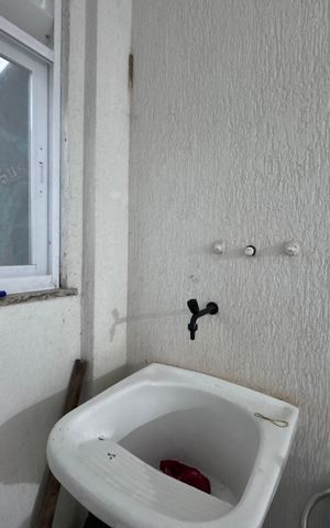 Apartamento à venda com 58m², 2 quartos e 1 vaga Apartamento à venda com 58m², 2 quartos e 1 vagaCozinha e Área de Serviço