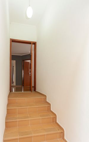 Casa para alugar com 300m², 3 quartos e 3 vagasEntrada