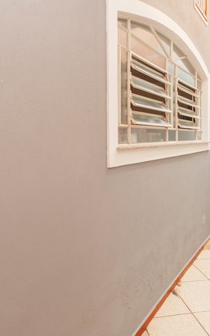 Casa para alugar com 300m², 3 quartos e 3 vagasCorredor