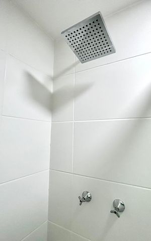 Apartamento à venda com 55m², 2 quartos e 1 vaga Apartamento à venda com 55m², 2 quartos e 1 vagaBanheiro 1