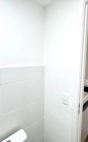 Apartamento à venda com 55m², 2 quartos e 1 vaga Apartamento à venda com 55m², 2 quartos e 1 vagaBanheiro 1