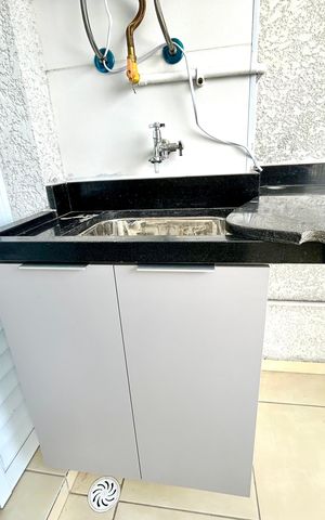 Apartamento à venda com 55m², 2 quartos e 1 vaga Apartamento à venda com 55m², 2 quartos e 1 vagaÁrea de Serviço
