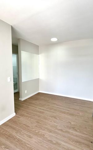 Apartamento à venda com 55m², 2 quartos e 1 vaga Apartamento à venda com 55m², 2 quartos e 1 vagaSala