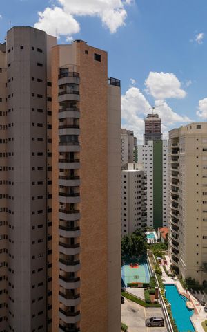 Apartamento à venda com 112m², 2 quartos e 2 vagas Apartamento à venda com 112m², 2 quartos e 2 vagasVista do Suíte 2