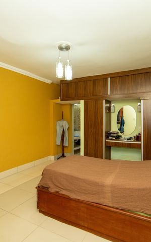 Casa à venda com 235m², 4 quartos e 4 vagasQUARTO2