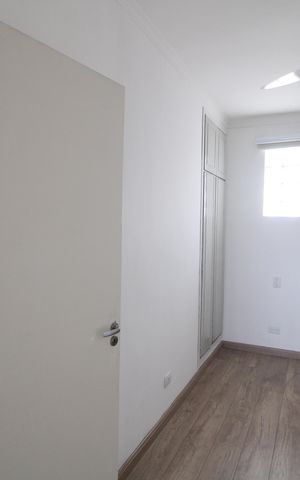 Casa à venda com 459m², 4 quartos e 3 vagasSuíte 2