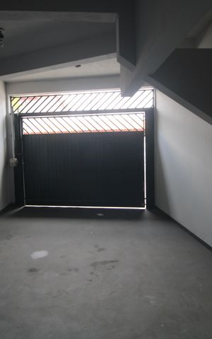 Casa à venda com 459m², 4 quartos e 3 vagasGaragem