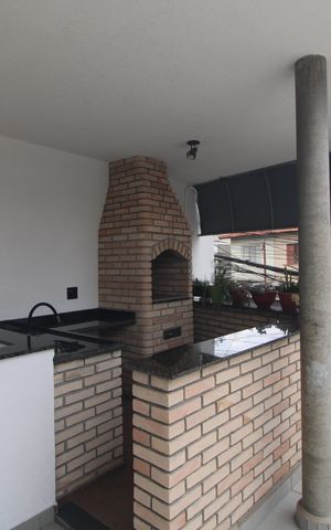 Casa à venda com 459m², 4 quartos e 3 vagasChurrasqueira