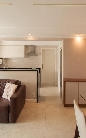 Apartamento à venda com 185m², 3 quartos e 3 vagas Apartamento à venda com 185m², 3 quartos e 3 vagasSala