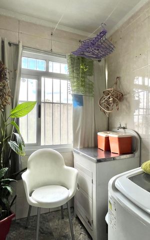 Apartamento à venda com 79m², 2 quartos e 1 vagaÁrea de Serviço