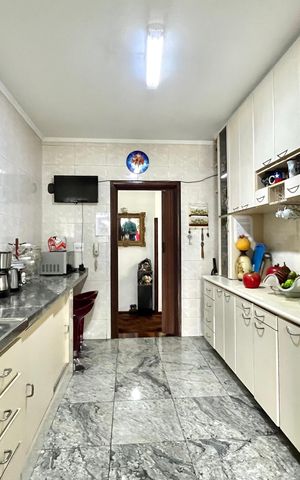 Apartamento à venda com 79m², 2 quartos e 1 vagaCozinha