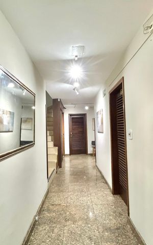 Apartamento à venda com 79m², 2 quartos e 1 vagaHall social