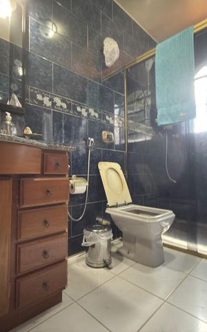 Casa à venda com 380m², 4 quartos e 5 vagas