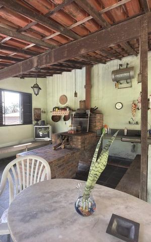 Casa à venda com 380m², 4 quartos e 5 vagas