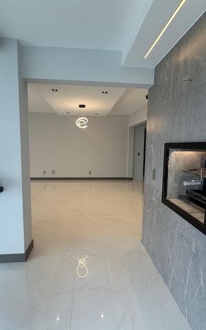 Apartamento à venda com 290m², 3 quartos e 4 vagas Apartamento à venda com 290m², 3 quartos e 4 vagasChurrasqueira