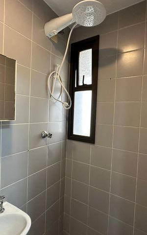 Apartamento à venda com 290m², 3 quartos e 4 vagas Apartamento à venda com 290m², 3 quartos e 4 vagasBanheiro de serviço