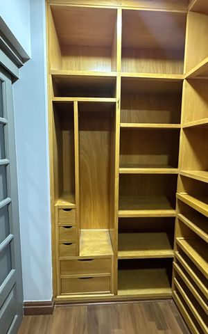 Apartamento à venda com 290m², 3 quartos e 4 vagas Apartamento à venda com 290m², 3 quartos e 4 vagasCloset da suíte 3