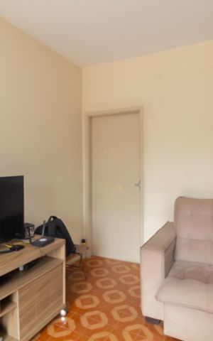 Casa à venda com 200m², 2 quartos e 2 vagas Casa à venda com 200m², 2 quartos e 2 vagasSala