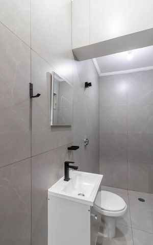 Casa à venda com 130m², 2 quartos e 1 vaga Casa à venda com 130m², 2 quartos e 1 vagaLavabo
