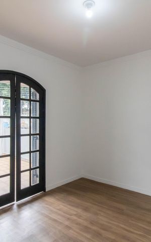 Casa à venda com 130m², 2 quartos e 1 vaga Casa à venda com 130m², 2 quartos e 1 vagaQuarto