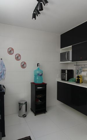 Casa de condomínio à venda com 100m², 3 quartos e 1 vagaCozinha