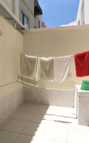 Casa de condomínio à venda com 100m², 3 quartos e 1 vagaÁrea de Serviço