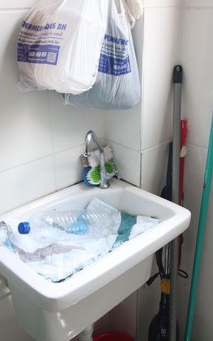 Apartamento à venda com 47m², 2 quartos e 1 vagaCozinha e Área de Serviço