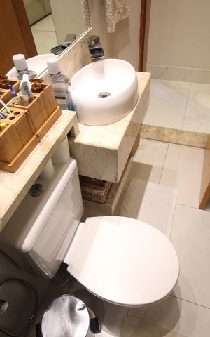 Apartamento à venda com 87m², 2 quartos e 2 vagasBanheiro