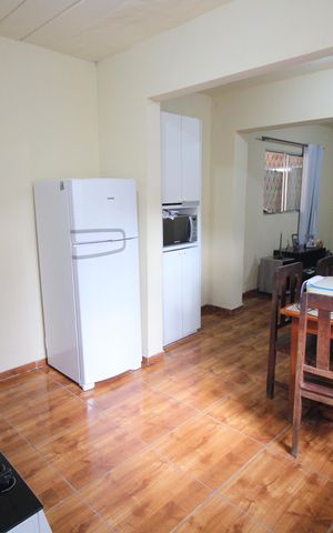 Casa à venda com 390m², 3 quartos e 2 vagasCozinha 