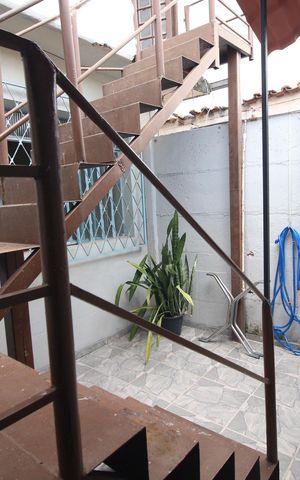 Casa à venda com 390m², 3 quartos e 2 vagasQuintal