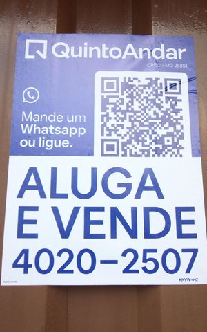 Casa à venda com 390m², 3 quartos e 2 vagasPlaquinha Instalada 28/01/2026 KNVW-442