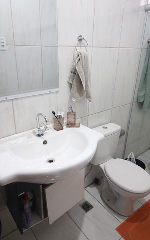 Casa à venda com 390m², 3 quartos e 2 vagasBanheiro