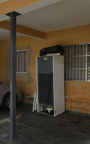 Casa à venda com 250m², 3 quartos e 3 vagasGaragem
